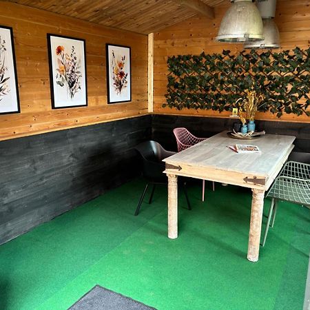 Vakantiehuis Klaartje Kip Voor 4 Personen, Landelijk Gelegen! Enschede Esterno foto
