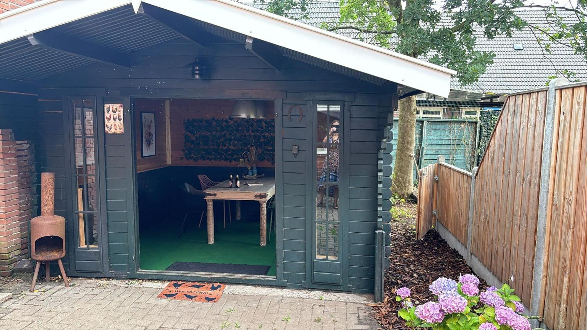 Vakantiehuis Klaartje Kip Voor 4 Personen, Landelijk Gelegen! Enschede Esterno foto